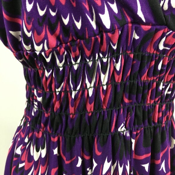 TRINA TURK Low V Neck MultiColor Logo Print 100% Silk Shirred Waist V Neck Top - Picture 6 of 8